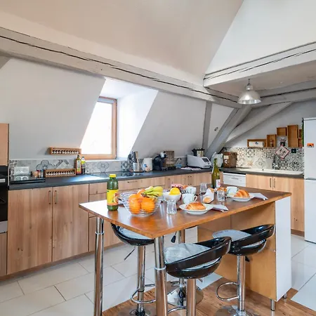 בית אירוח Le Nid Alsacien - Centre Ville - Proche Parking Gratuit - Commerces A Proximite